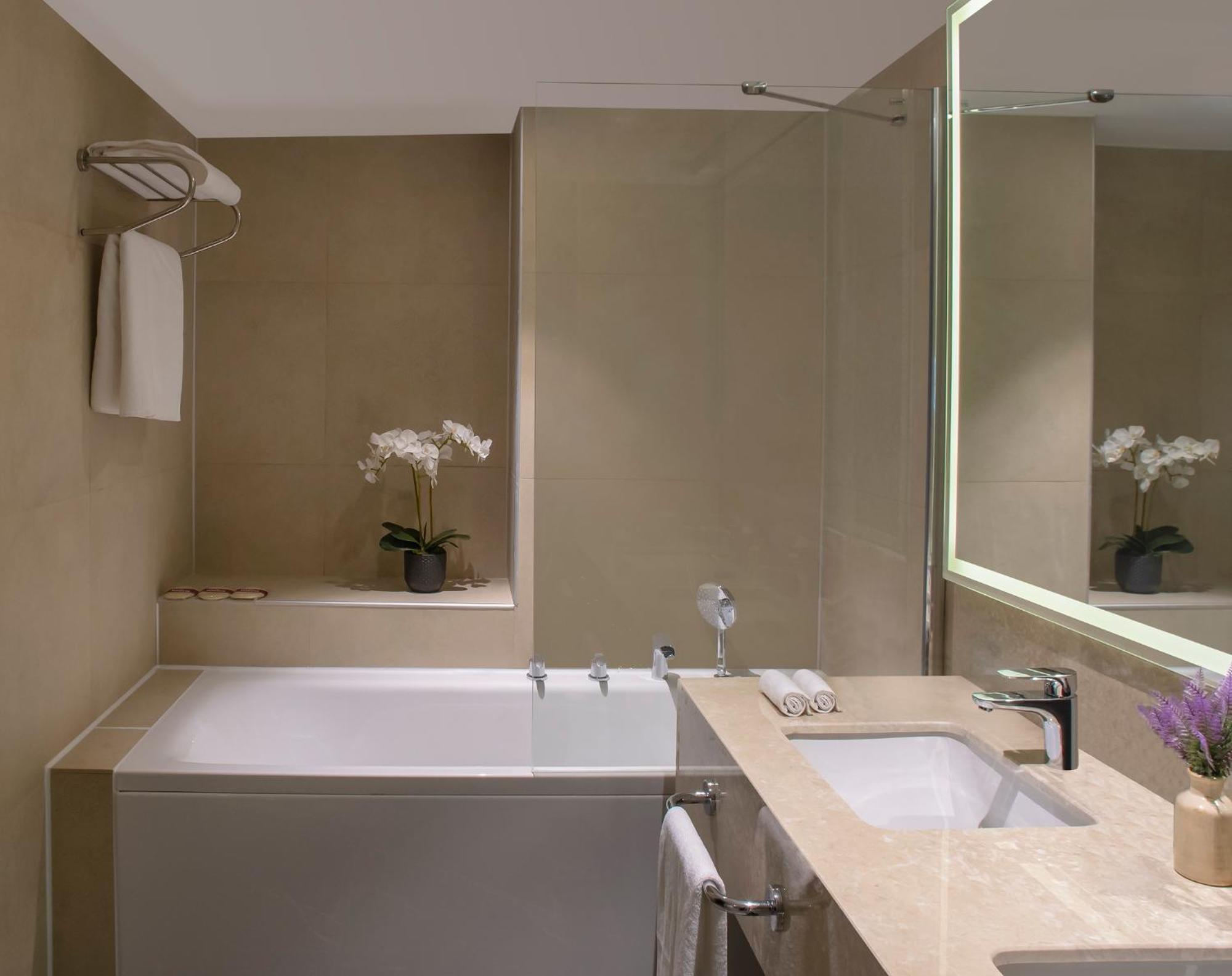 Movenpick Diyarbakir Hotel Buitenkant foto
