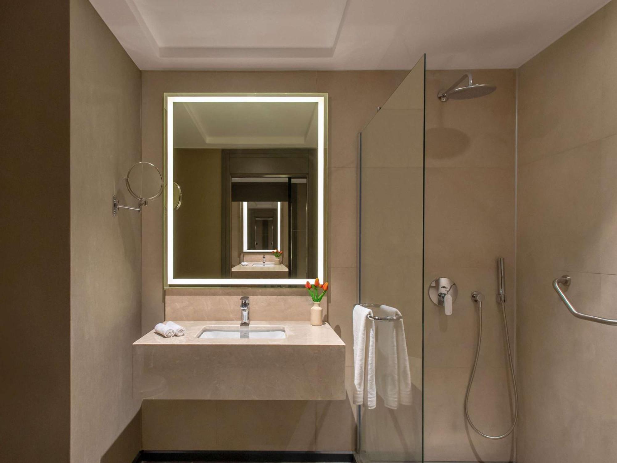 Movenpick Diyarbakir Hotel Buitenkant foto